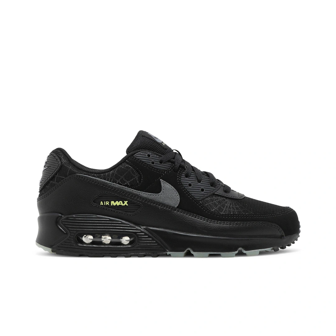 air-max-90-halloween-1.webp