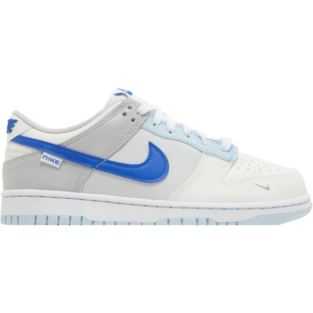 dunk-low-ivory-hyper-royal-1.webp