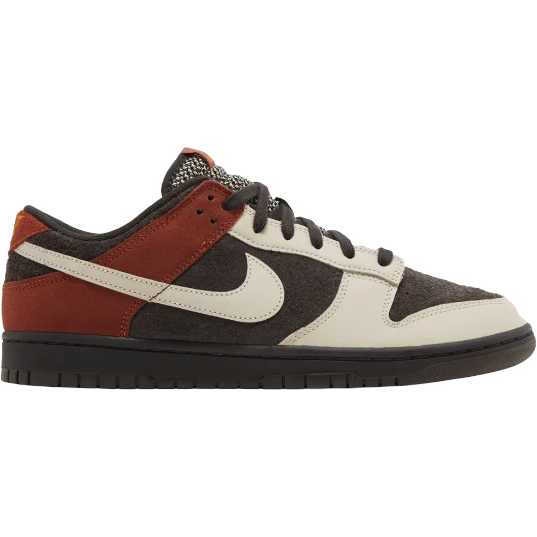 dunk-low-red-panda.webp