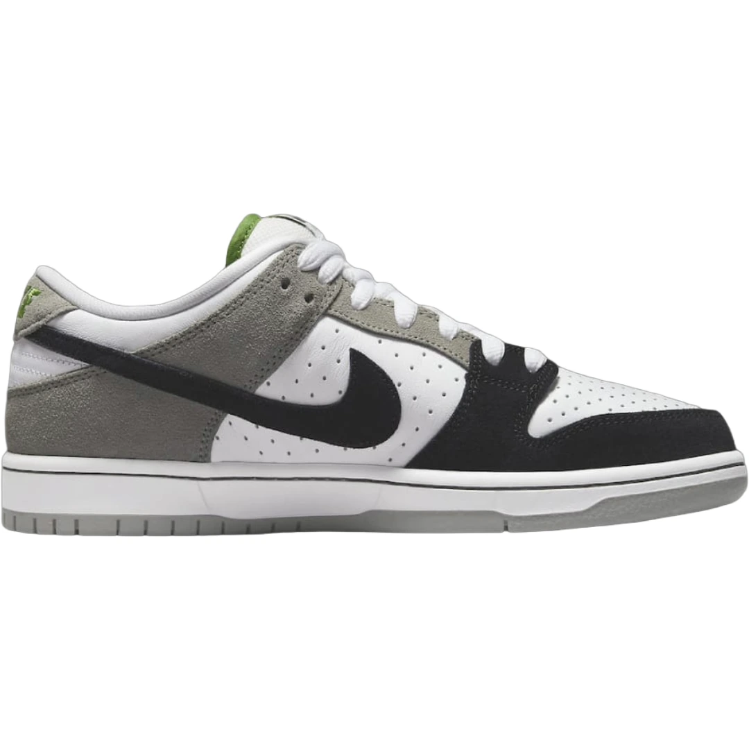 sb-dunk-low-chlorophyll.webp