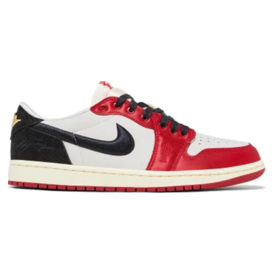 air-jordan-1-low-thropy-room-59439-1